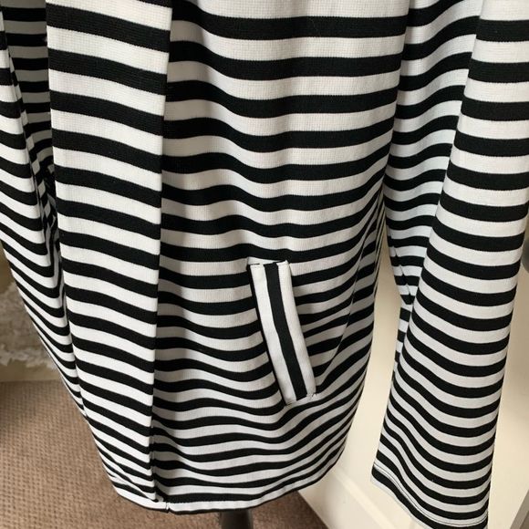 Christopher & Banks jacket Sz Large - Picture 3 of 4